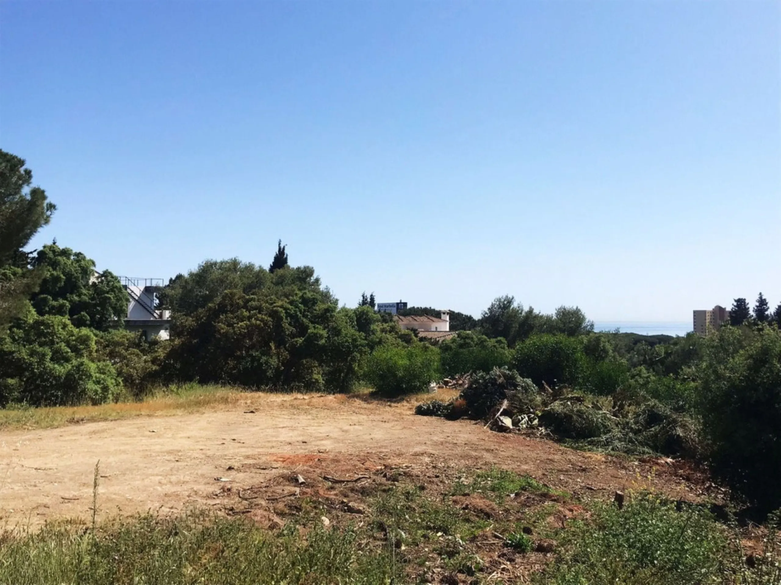 Plot - Residential Plot в продаже в Marbella, Málaga. Площадь участка 4100 м²
