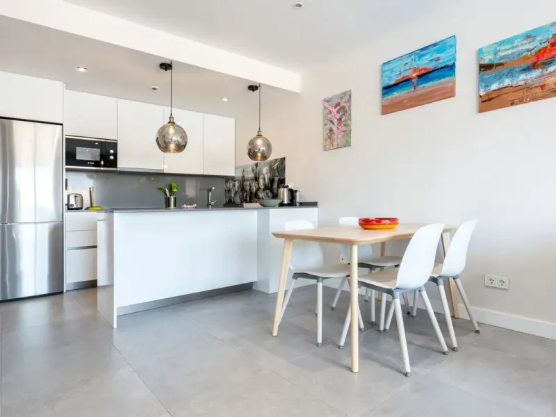 Stylish 2-Bedroom Apartment with Sunny Terrace – Calaserena, La Cala de Mijas