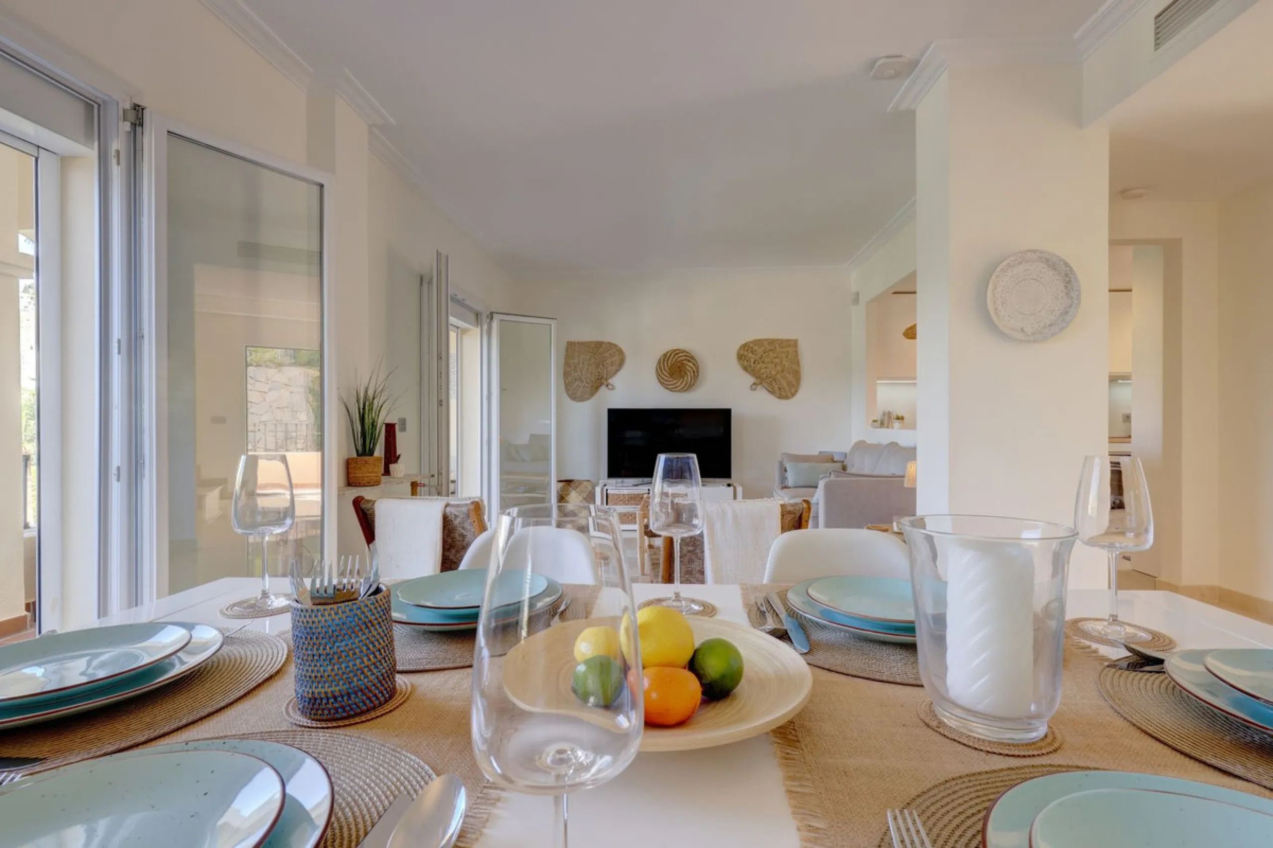 A beautiful South West facing 3 bedroom 2 bathroom duplex penthouse with open golf views and lots of natural light throughout.