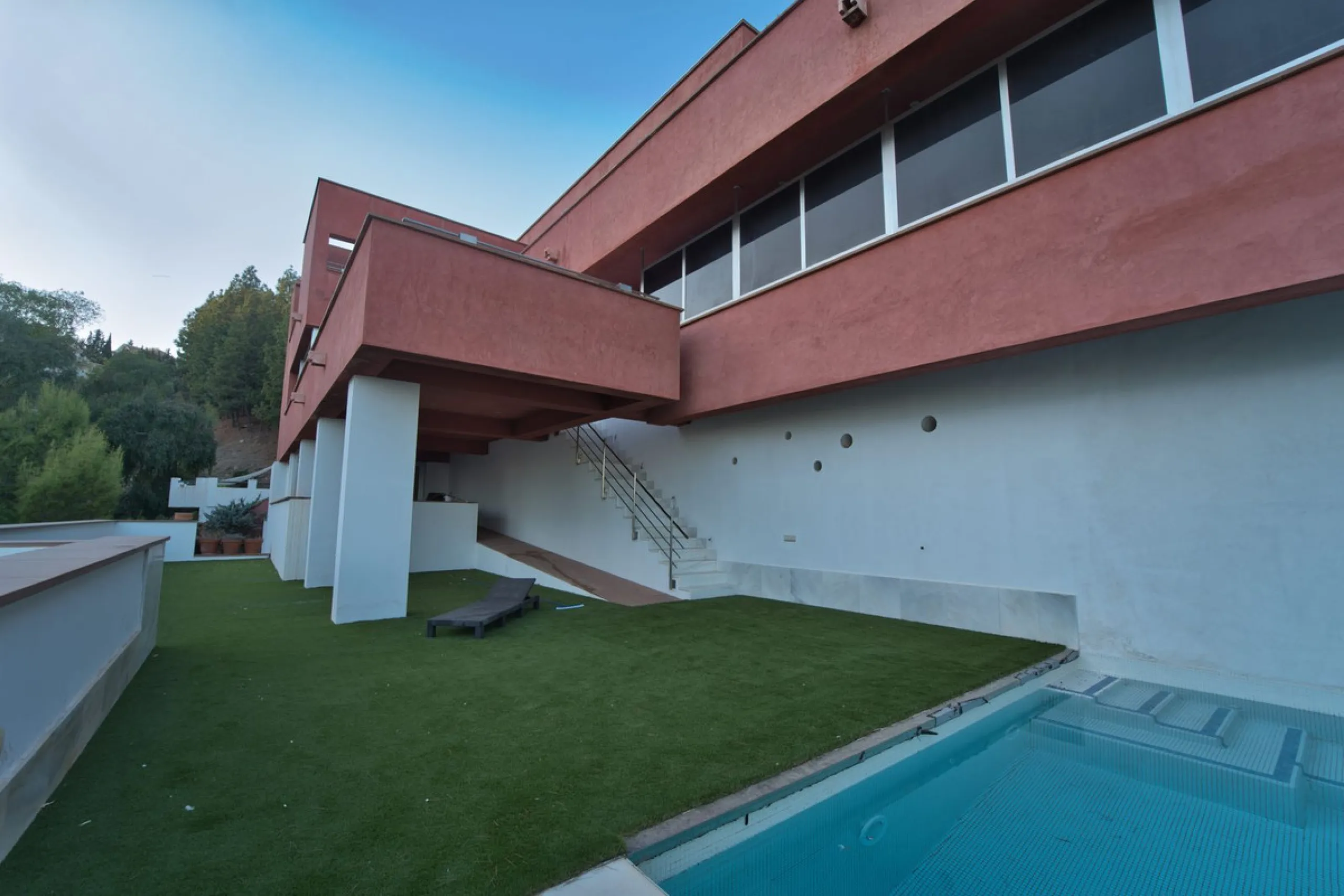 Exclusive Urbanization in Málaga City – El Atabal | Contemporary Villa with Iconic Views