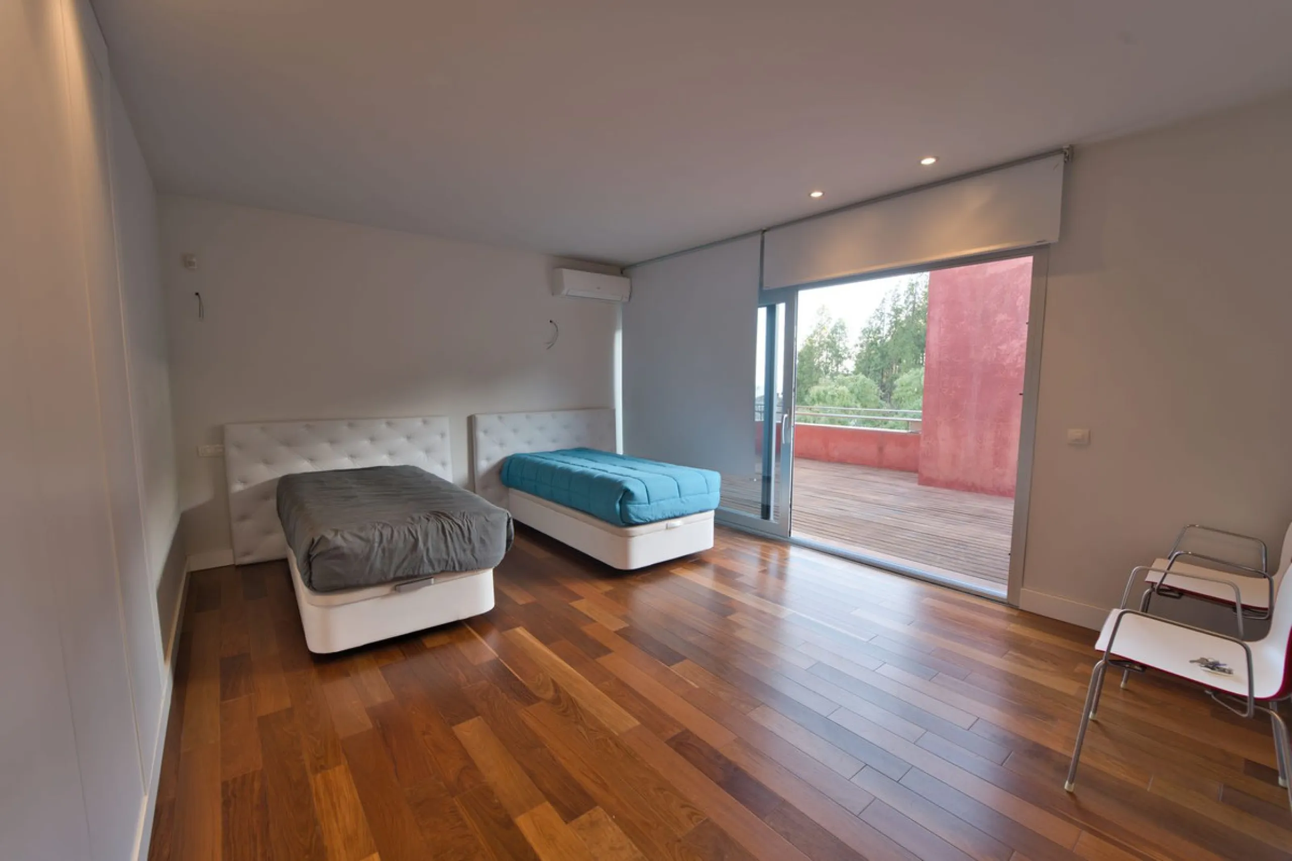 Exclusive Urbanization in Málaga City – El Atabal | Contemporary Villa with Iconic Views