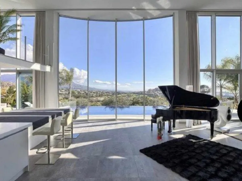 Amazing views from a super, ultra modern house with double height ceilings.