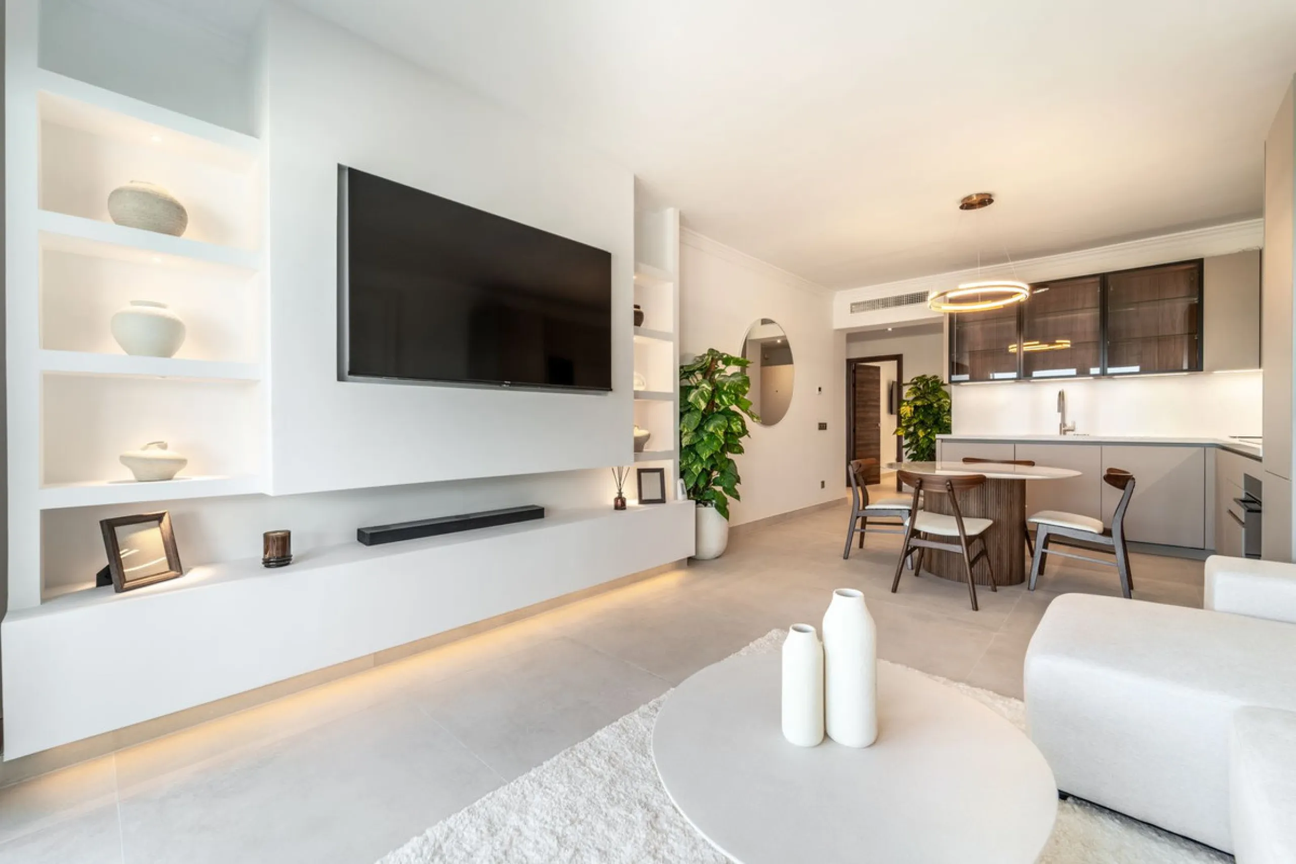 BrandNew Modern Three Bedroom Penthouse with Uninterrupted Panoramic Sea Views