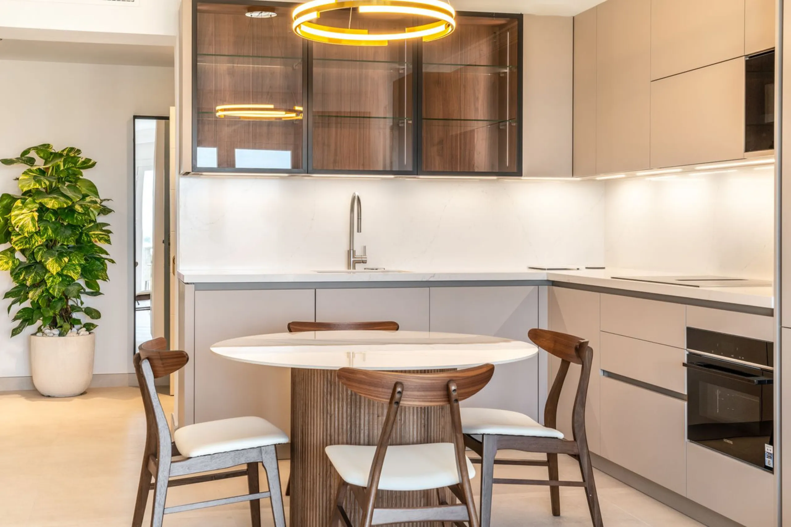 BrandNew Modern Three Bedroom Penthouse with Uninterrupted Panoramic Sea Views