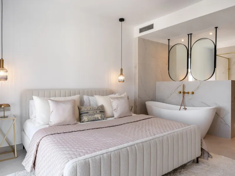 BrandNew Modern Three Bedroom Penthouse with Uninterrupted Panoramic Sea Views