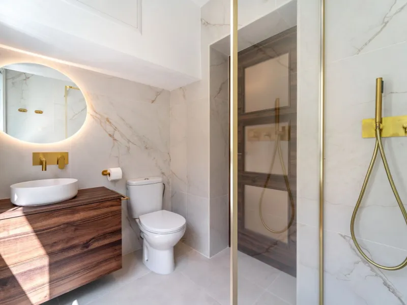 BrandNew Modern Three Bedroom Penthouse with Uninterrupted Panoramic Sea Views