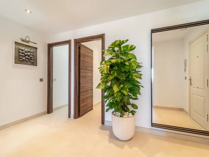 BrandNew Modern Three Bedroom Penthouse with Uninterrupted Panoramic Sea Views
