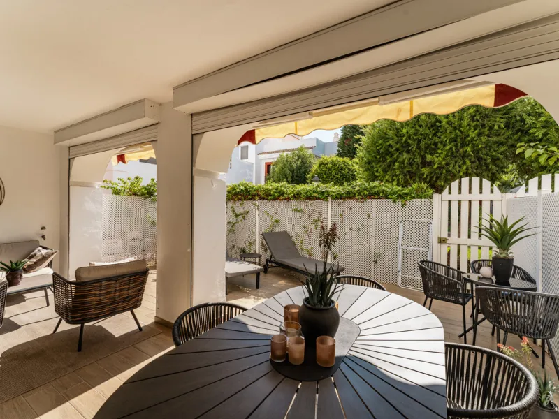 Apartment - Middle Floor Apartment в продаже в Marbella, Málaga. В доме 4 спален и 3 ванных комнат. Площадь дома 113 м². Площадь участка 21 м²