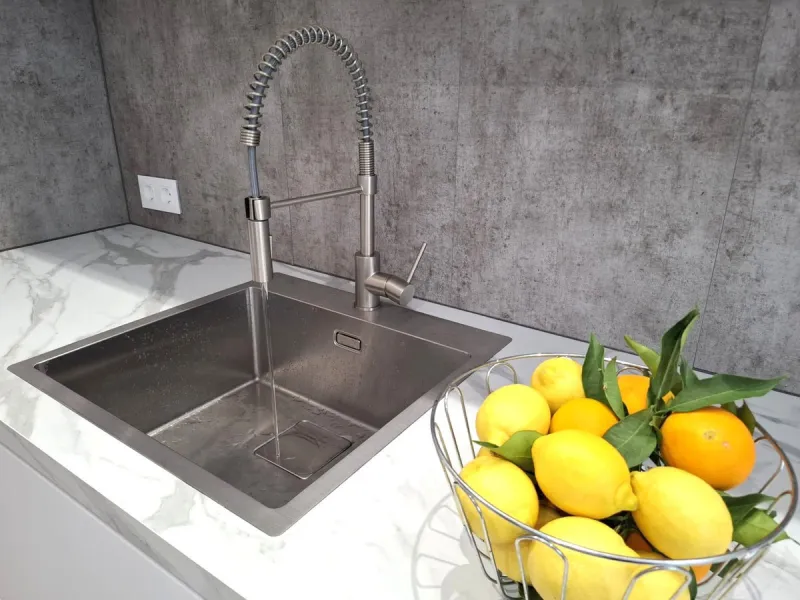 Apartment - Middle Floor Apartment в продаже в Marbella, Málaga. В доме 3 спален и 2 ванных комнат. Площадь дома 131 м²