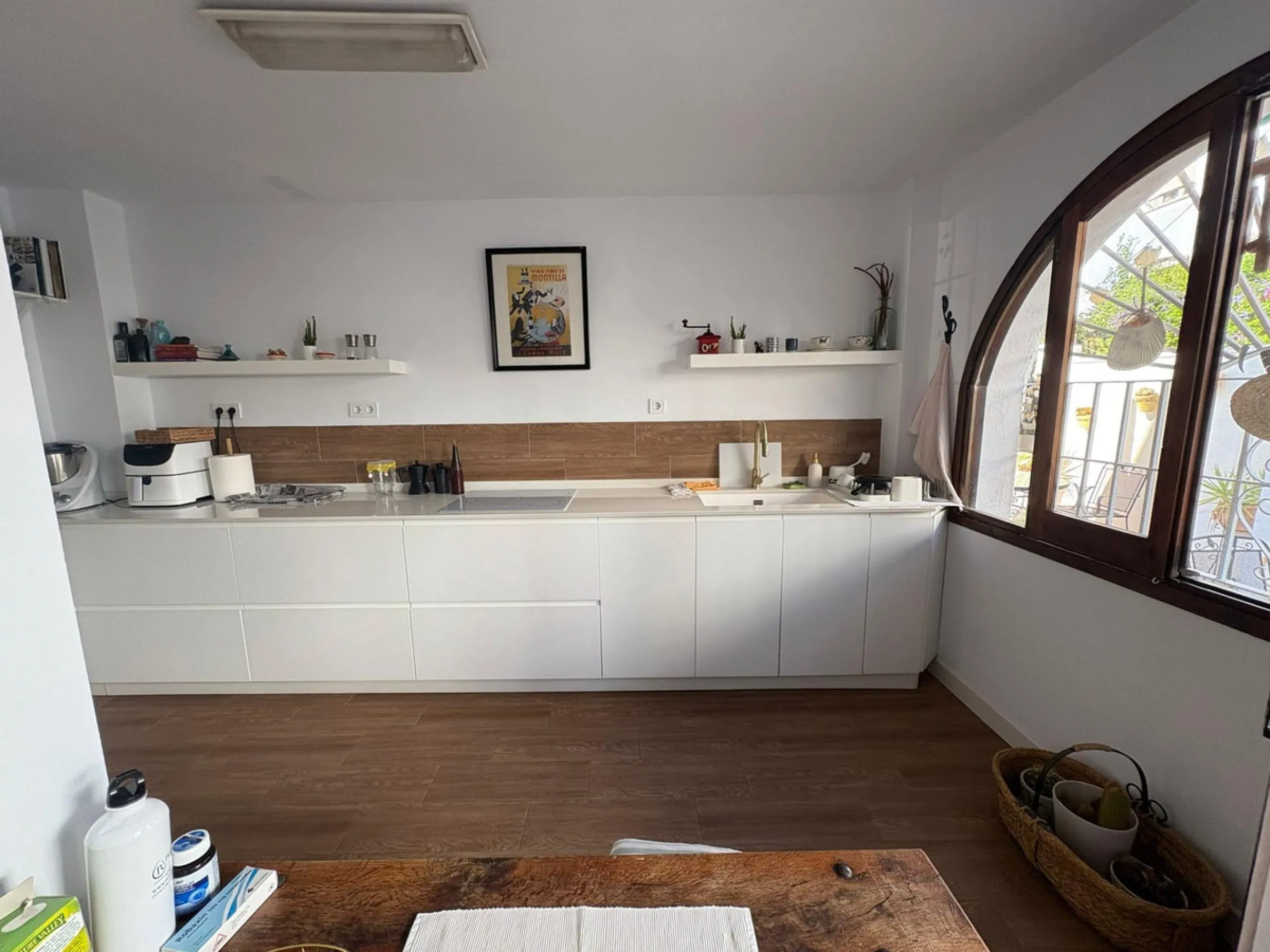 House - Semi-Detached House в продаже в La Colina, Málaga. В доме 4 спален и 3 ванных комнат. Площадь дома 210 м²