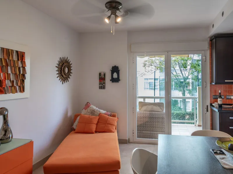 Apartment - Middle Floor Apartment в продаже в Mijas, Málaga. В доме 2 спален и 2 ванных комнат. Площадь дома 90 м²
