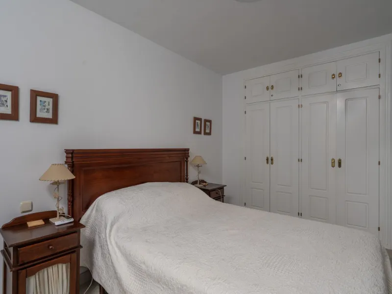 Apartment - Middle Floor Apartment в продаже в Mijas, Málaga. В доме 2 спален и 2 ванных комнат. Площадь дома 90 м²