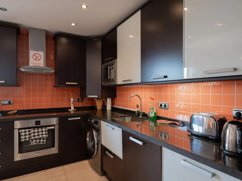 Apartment - Middle Floor Apartment в продаже в Mijas, Málaga. В доме 2 спален и 2 ванных комнат. Площадь дома 90 м²