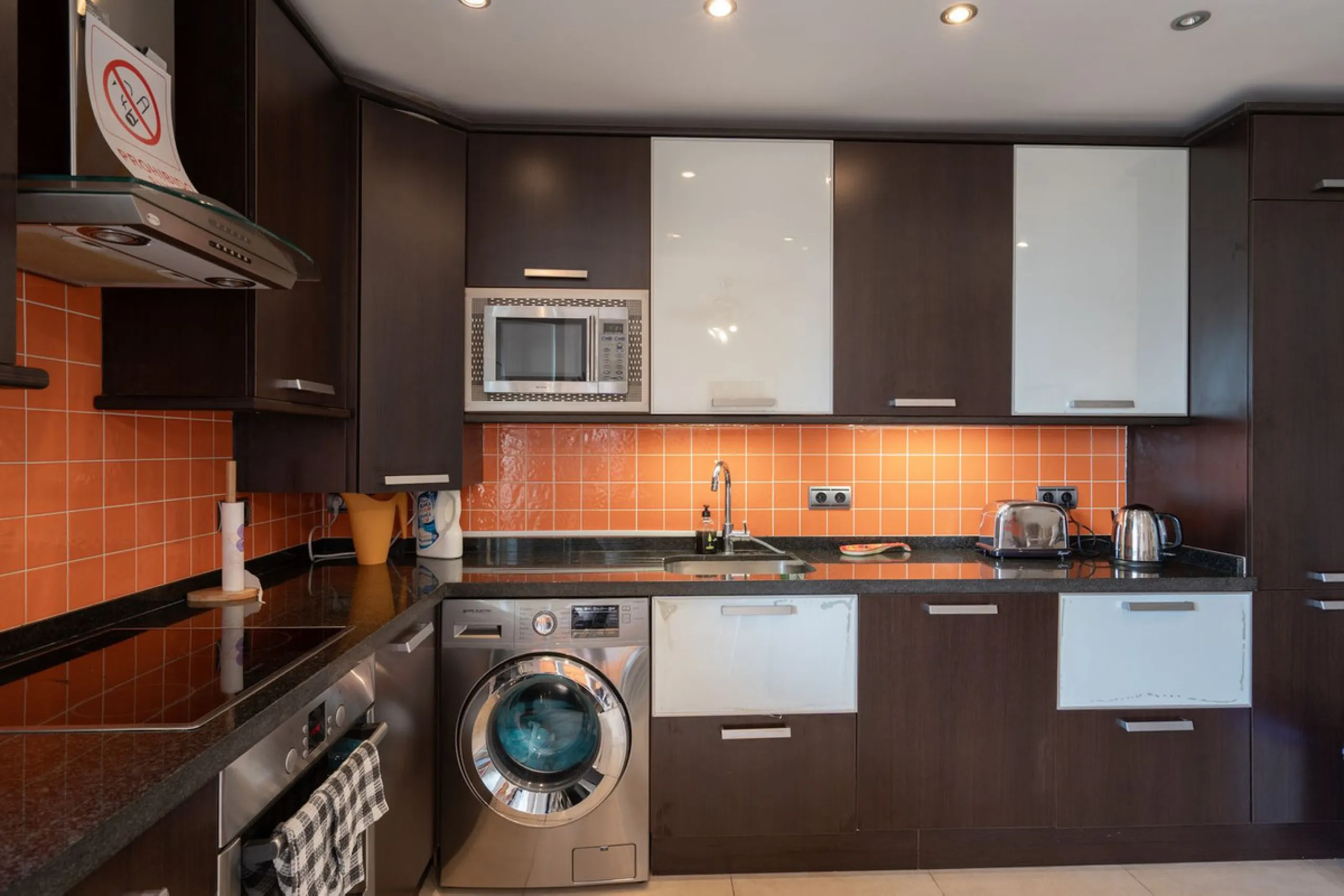 Apartment - Middle Floor Apartment в продаже в Mijas, Málaga. В доме 2 спален и 2 ванных комнат. Площадь дома 90 м²