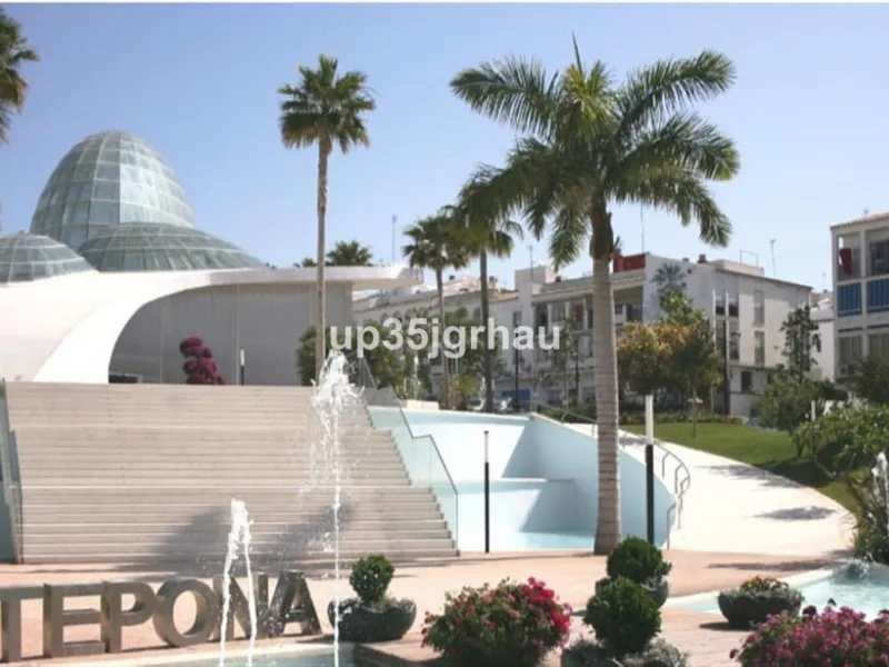 Fantastic central apartment in Estepona's city center and historic center.