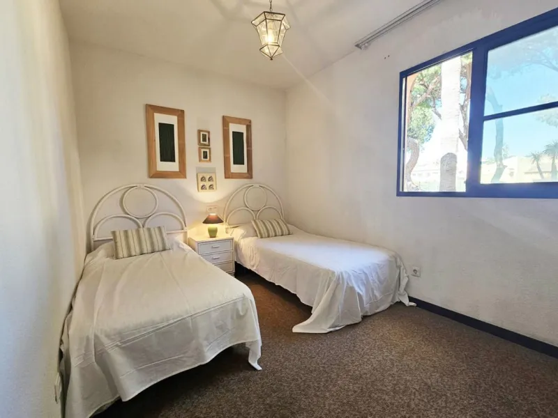 2-Bedroom Apartment for Sale in Doña Lola, Calahonda – Beachfront Location