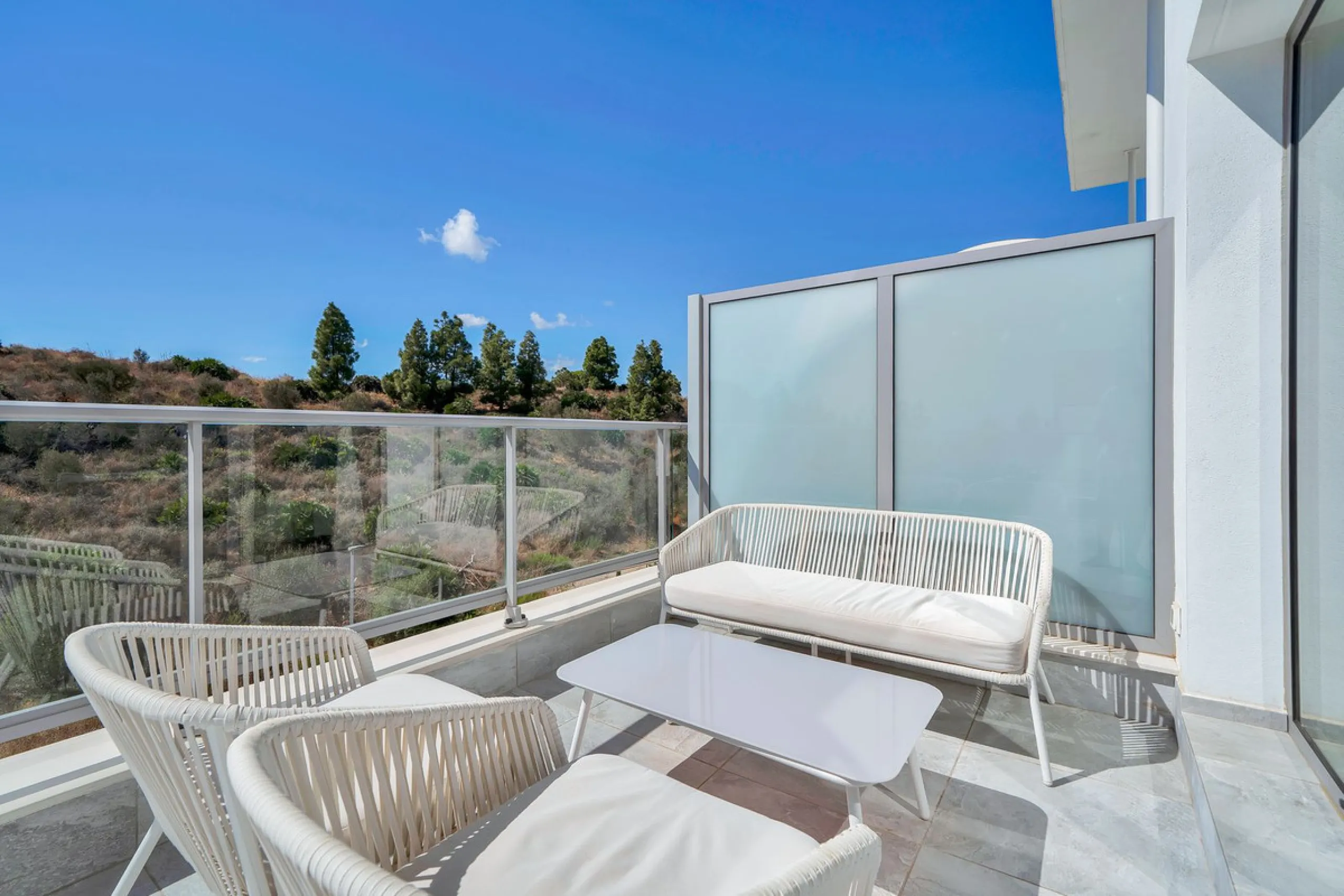 Apartment - Middle Floor Apartment в продаже в Mijas, Málaga. В доме 2 спален и 2 ванных комнат. Площадь дома 91 м²