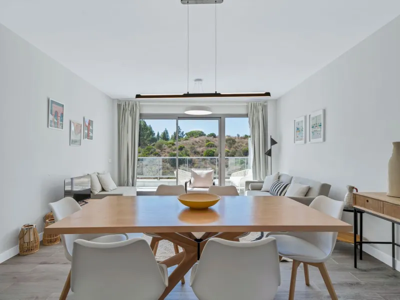 Apartment - Middle Floor Apartment в продаже в Mijas, Málaga. В доме 2 спален и 2 ванных комнат. Площадь дома 91 м²