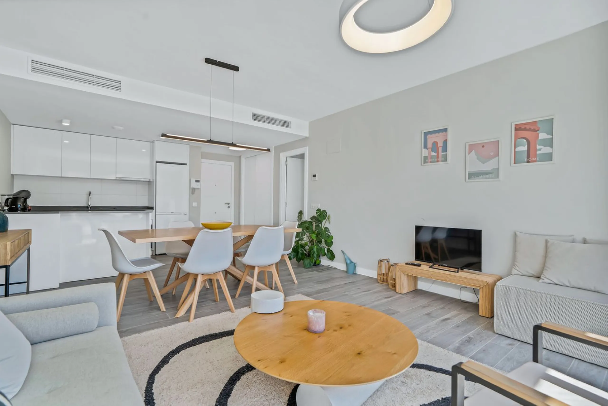 Apartment - Middle Floor Apartment в продаже в Mijas, Málaga. В доме 2 спален и 2 ванных комнат. Площадь дома 91 м²