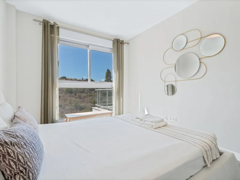 Apartment - Middle Floor Apartment в продаже в Mijas, Málaga. В доме 2 спален и 2 ванных комнат. Площадь дома 91 м²