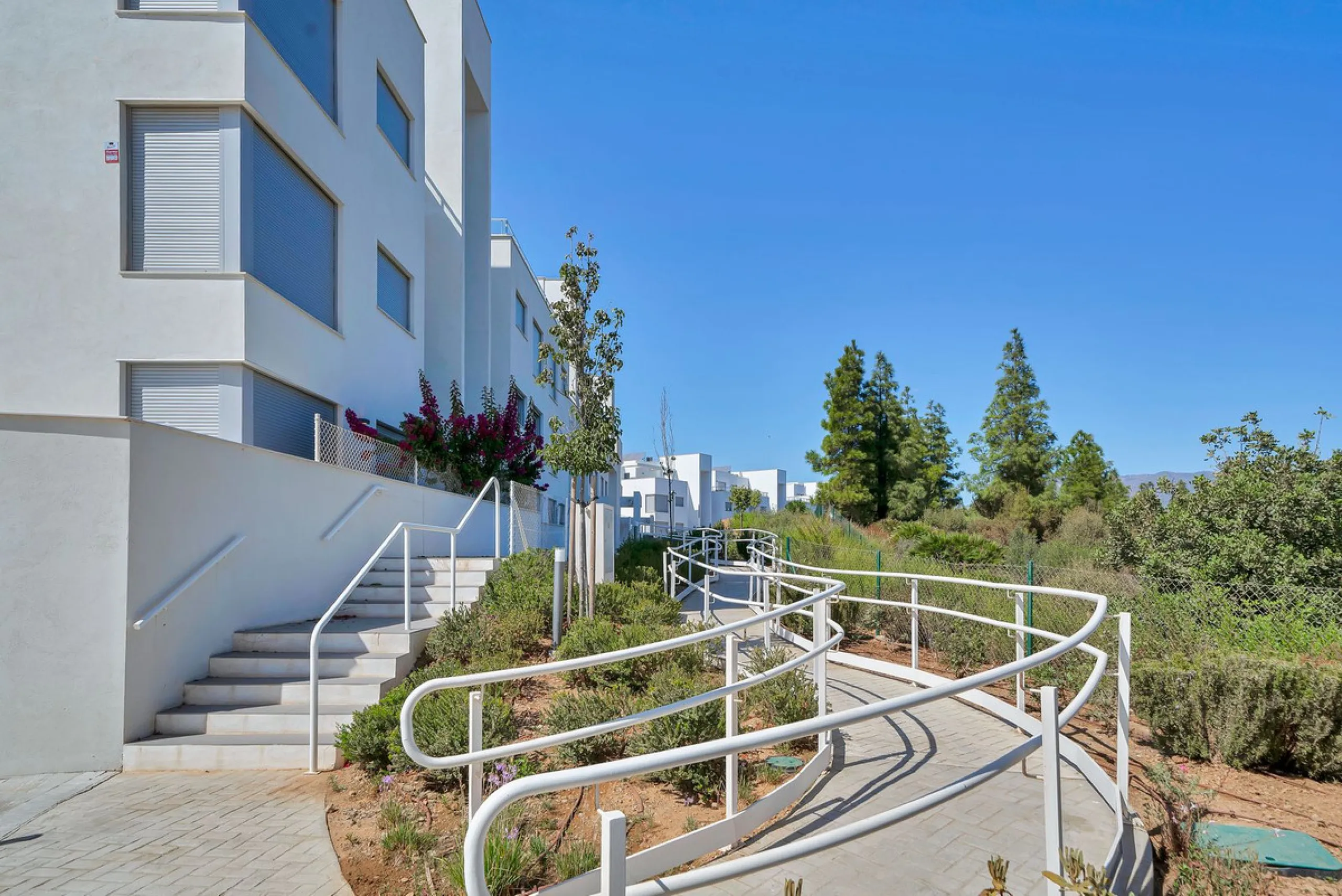 Apartment - Middle Floor Apartment в продаже в Mijas, Málaga. В доме 2 спален и 2 ванных комнат. Площадь дома 91 м²