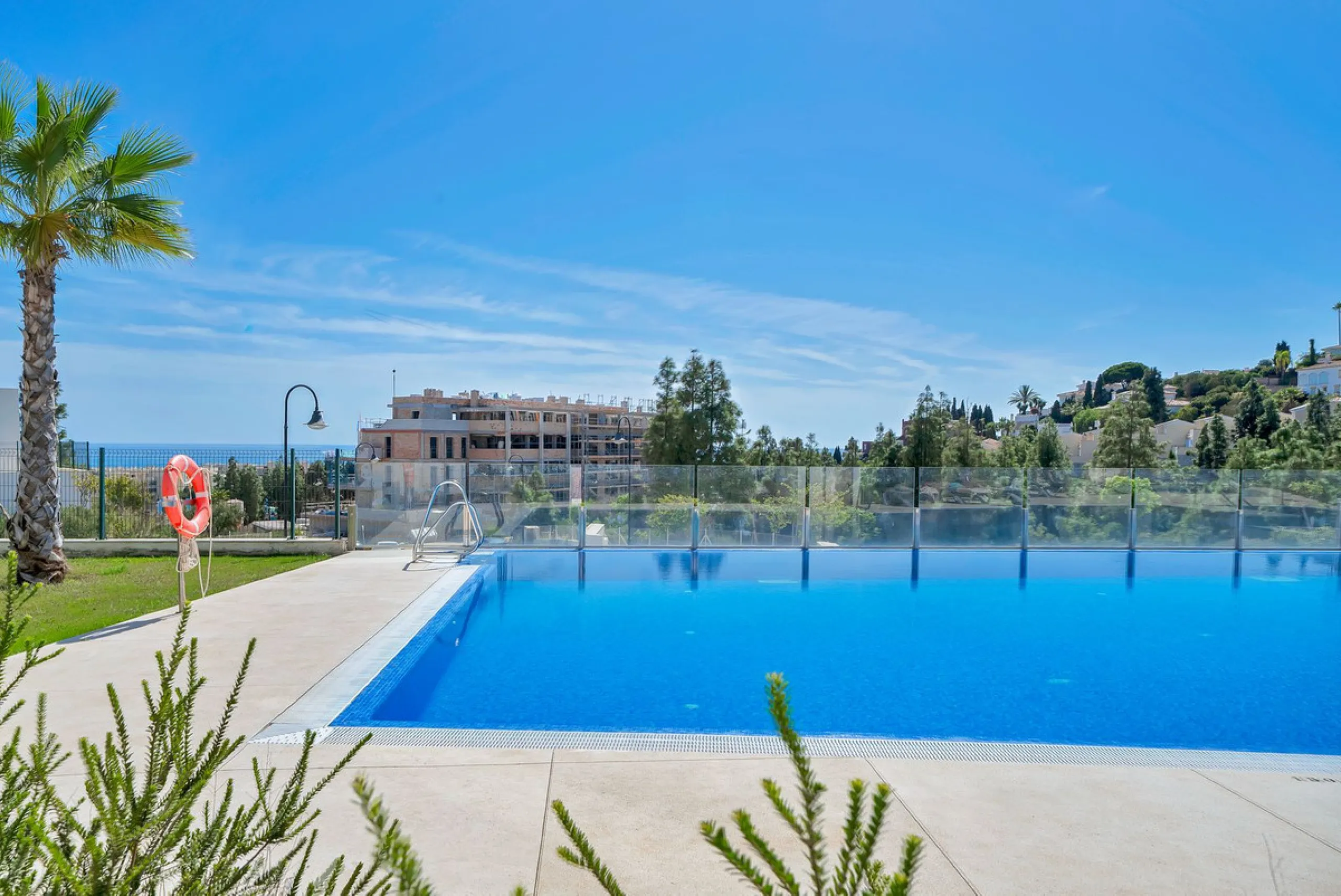 Apartment - Middle Floor Apartment в продаже в Mijas, Málaga. В доме 2 спален и 2 ванных комнат. Площадь дома 91 м²