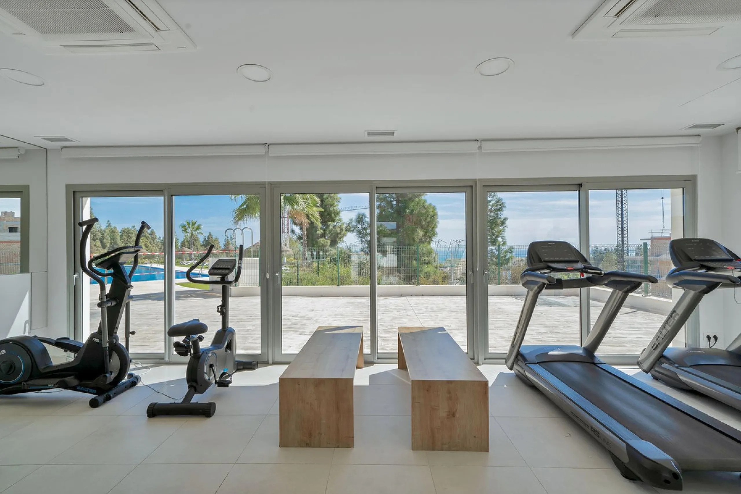 Apartment - Middle Floor Apartment в продаже в Mijas, Málaga. В доме 2 спален и 2 ванных комнат. Площадь дома 91 м²