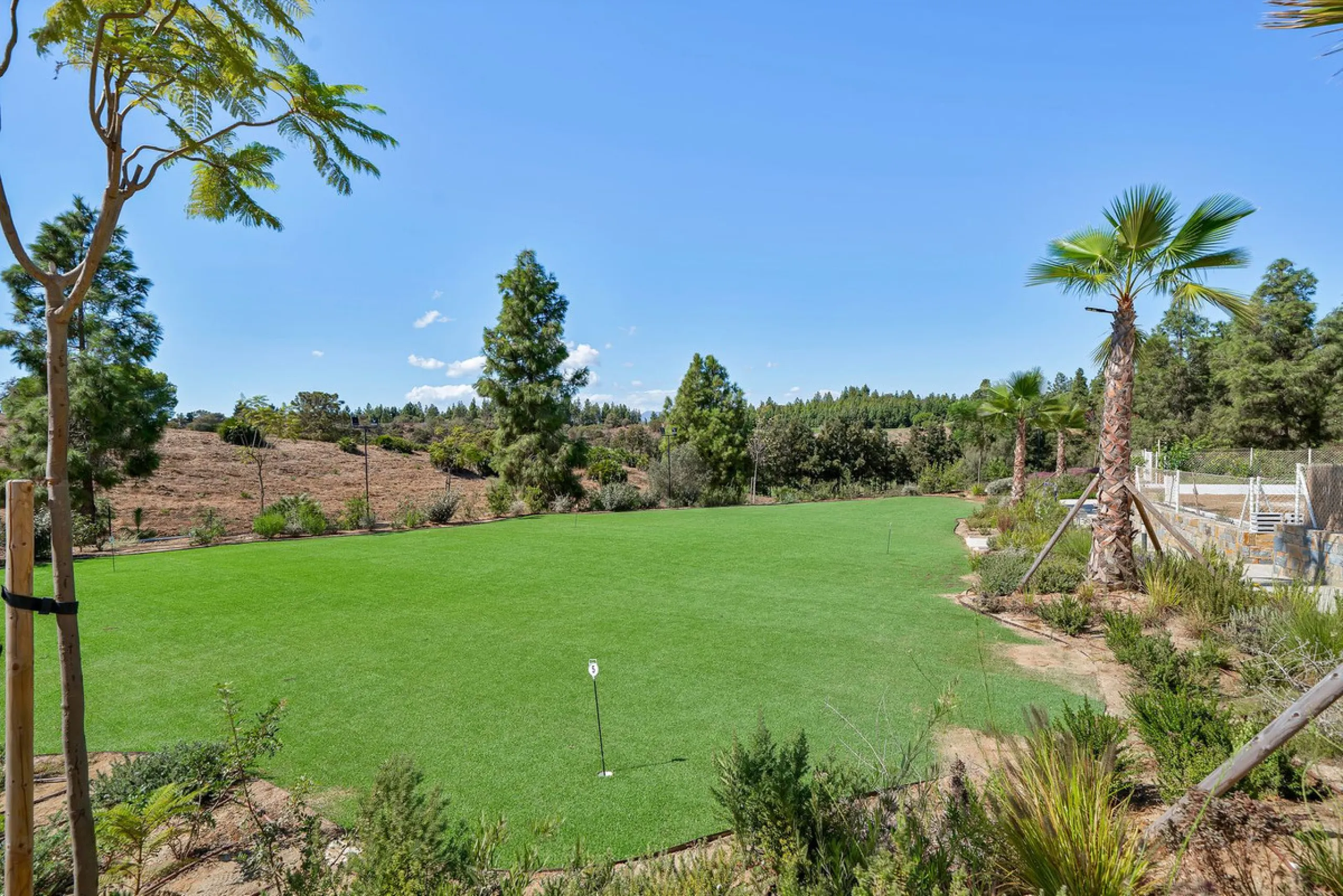 Apartment - Middle Floor Apartment в продаже в Mijas, Málaga. В доме 2 спален и 2 ванных комнат. Площадь дома 91 м²