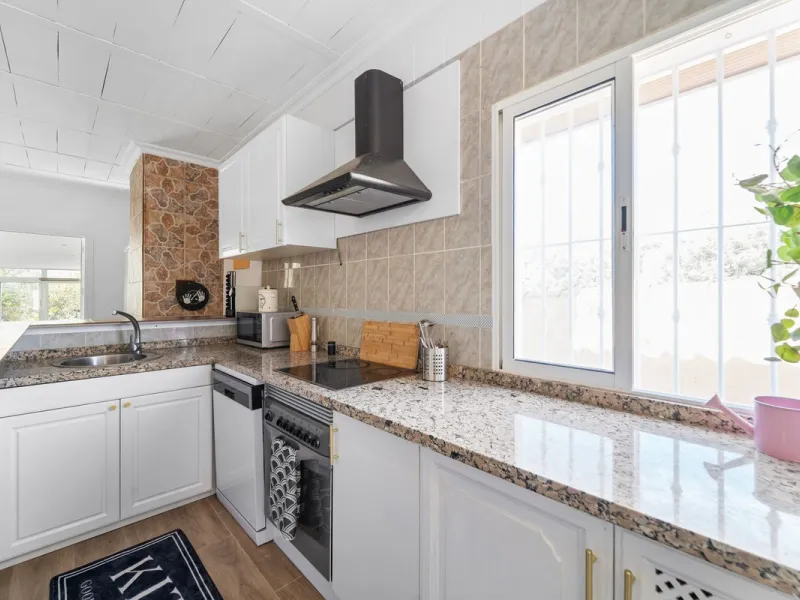 Charming Renovated Rustic House with 3 Bedrooms in Entrerríos – Nature and Convenience!