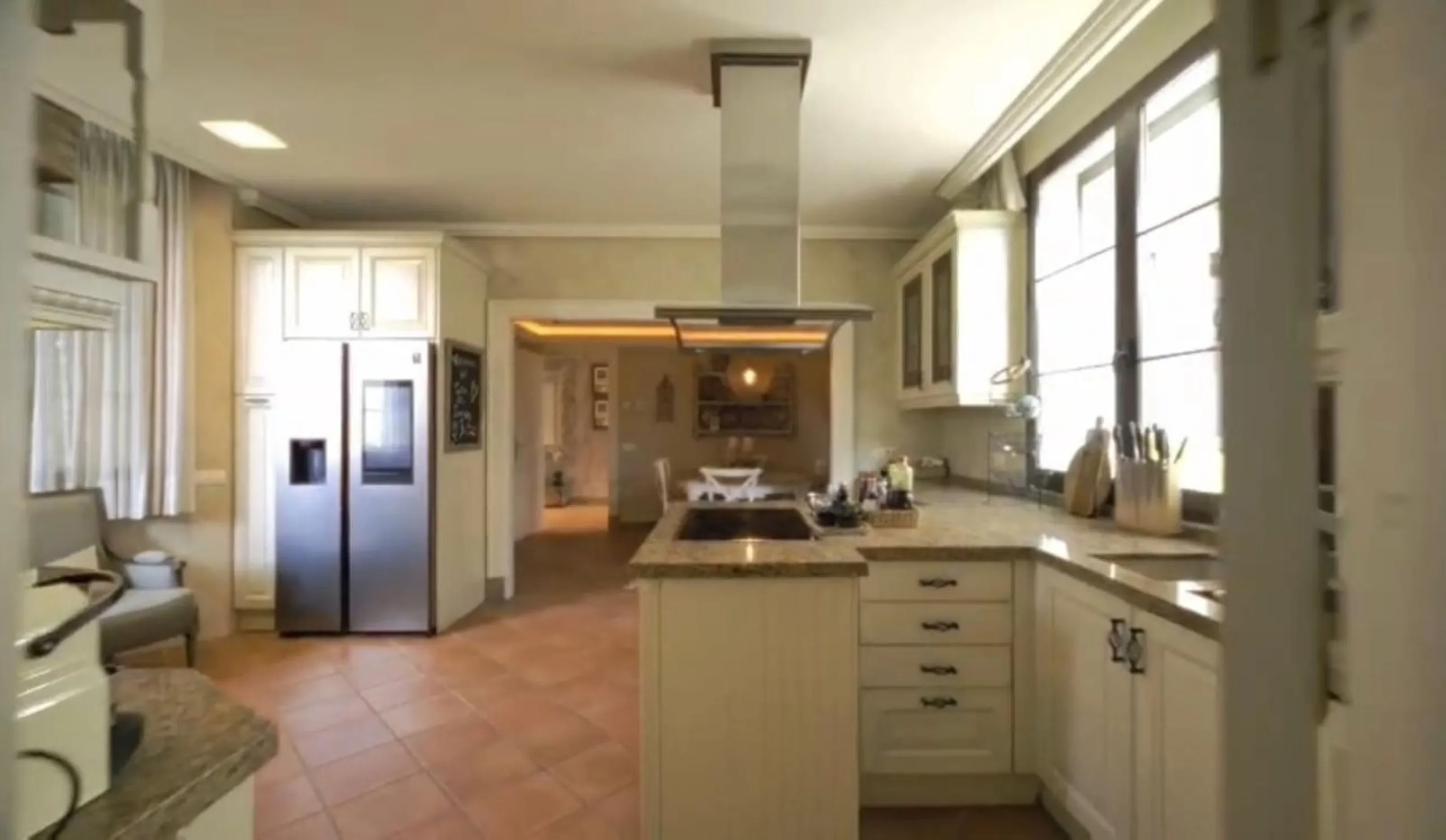 Exclusive Masterpiece – A One of a Kind Luxury Mansion in Prestigious Guadalmina Baja – Marbella