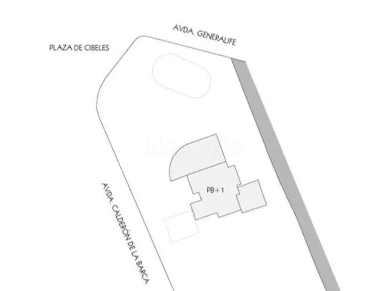 House - Detached Villa в продаже в Marbella, Málaga. В доме 6 спален и 4 ванных комнат. Площадь дома 300 м². Площадь участка 1897 м²