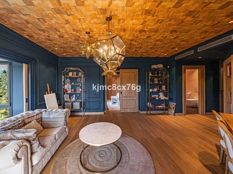 Located in the prestigious Guadalmina area, this exceptional villa seamlessly blends modern elegance with the serenity of a golf-front retreat. Just moments from world-class courses, golden beaches, and upscale amenities, it offers the perfect balance of 