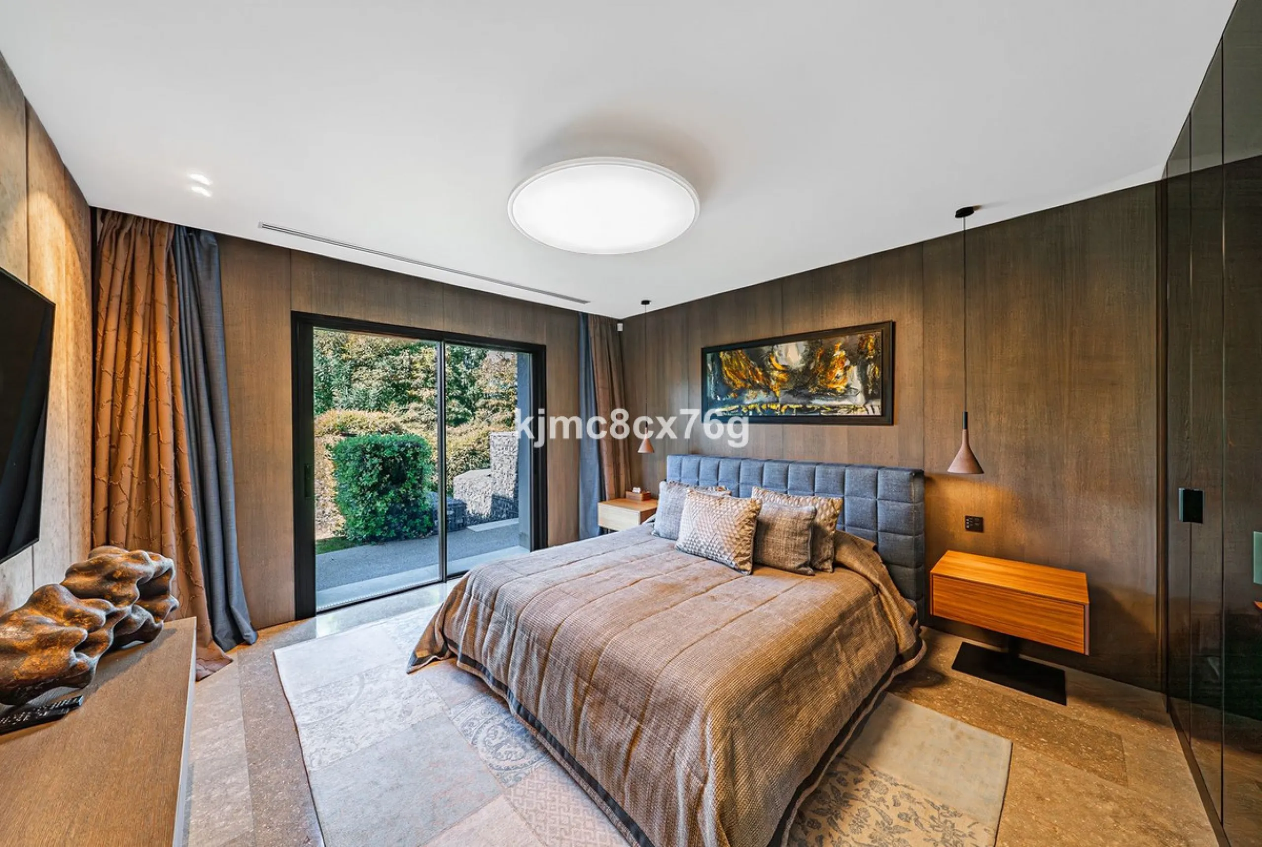 Located in the prestigious Guadalmina area, this exceptional villa seamlessly blends modern elegance with the serenity of a golf-front retreat. Just moments from world-class courses, golden beaches, and upscale amenities, it offers the perfect balance of 
