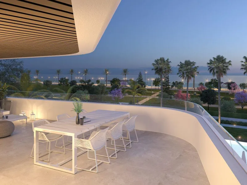 New Build Seafront Apartments in Los Álamos, Torremolinos& & Exclusive Seaside Living on the Costa del Sol& Discover this luxurious new development at Los Álamos beach, Torremolinos, located right in front of the beach and offering spectacular pa