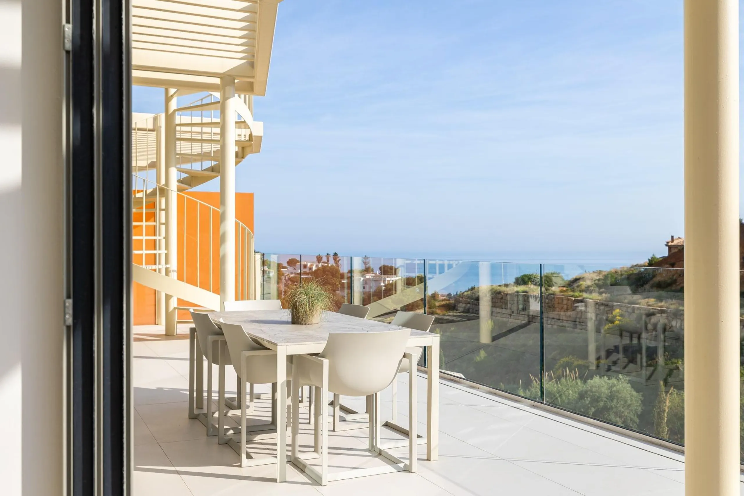 Exclusive New Build Residences in El Higuerón, Costa del Sol& & Modern Homes Surrounded by Nature& This innovative residential project of just 19 residences in El Higuerón, Costa del Sol, combines cutting-edge architecture with natural surroundin
