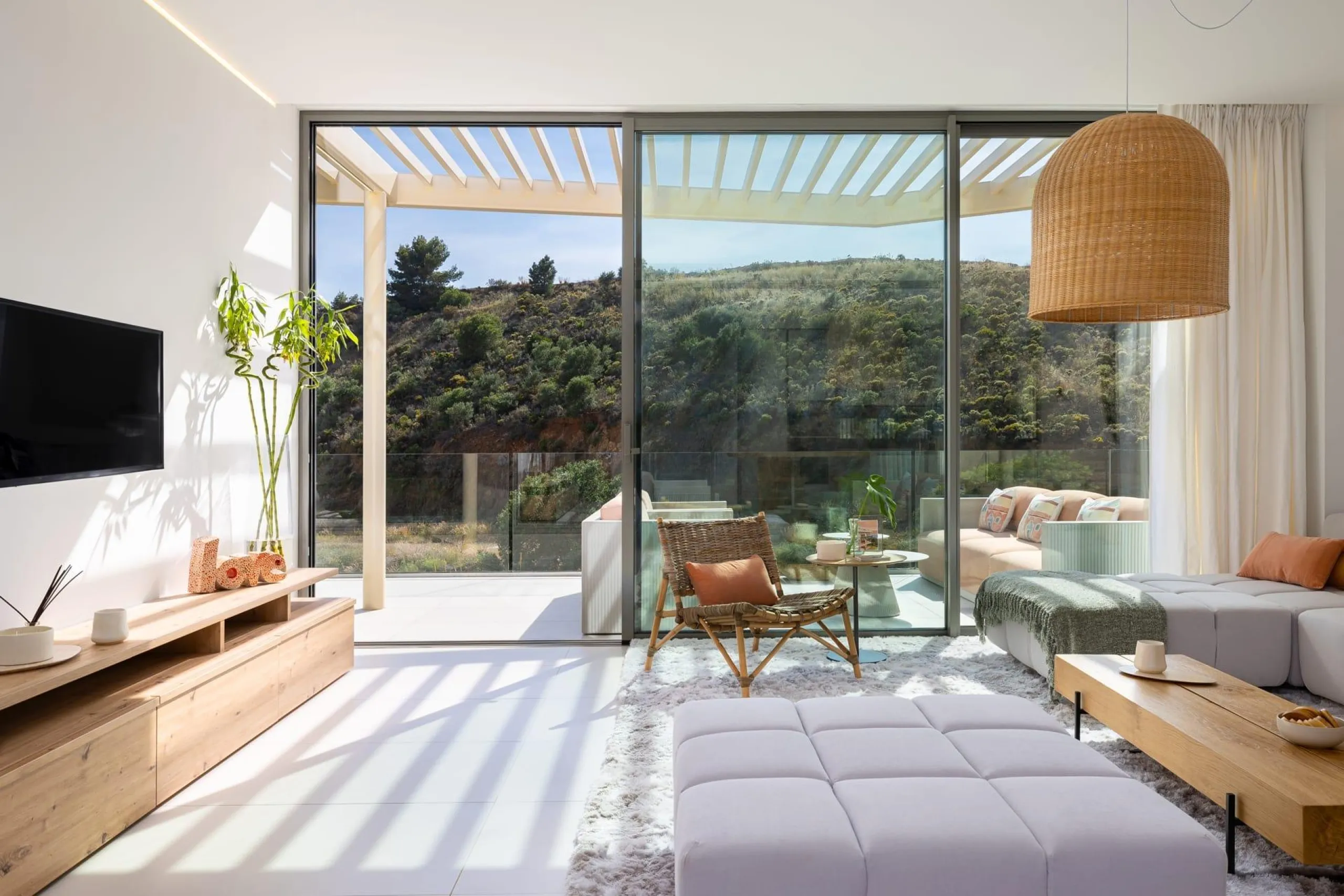 Exclusive New Build Residences in El Higuerón, Costa del Sol& & Modern Homes Surrounded by Nature& This innovative residential project of just 19 residences in El Higuerón, Costa del Sol, combines cutting-edge architecture with natural surroundin