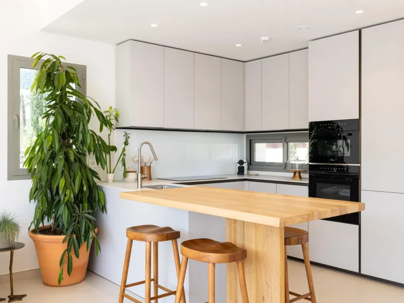 Exclusive New Build Residences in El Higuerón, Costa del Sol& & Modern Homes Surrounded by Nature& This innovative residential project of just 19 residences in El Higuerón, Costa del Sol, combines cutting-edge architecture with natural surroundin