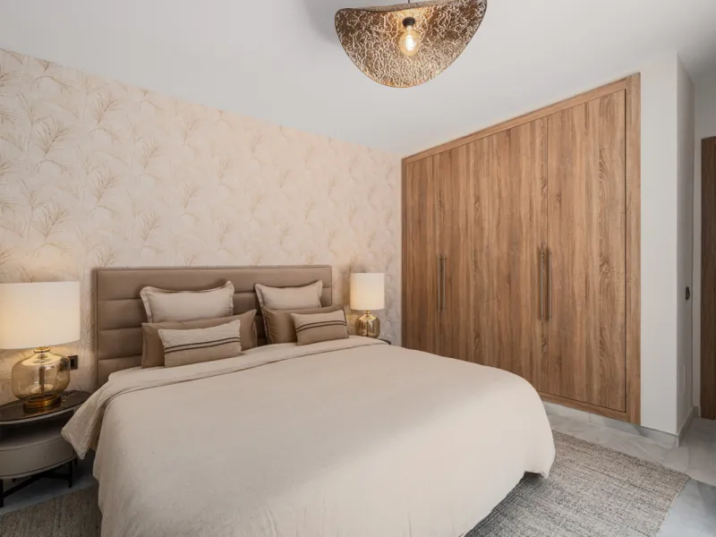 House - Detached Villa в продаже в Marbella, Málaga. В доме 6 спален и 6 ванных комнат. Площадь дома 315 м². Площадь участка 500 м²
