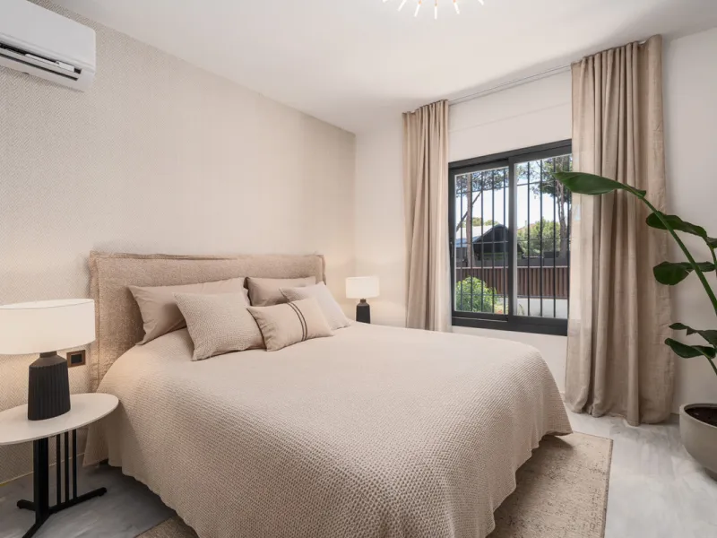 House - Detached Villa в продаже в Marbella, Málaga. В доме 6 спален и 6 ванных комнат. Площадь дома 315 м². Площадь участка 500 м²