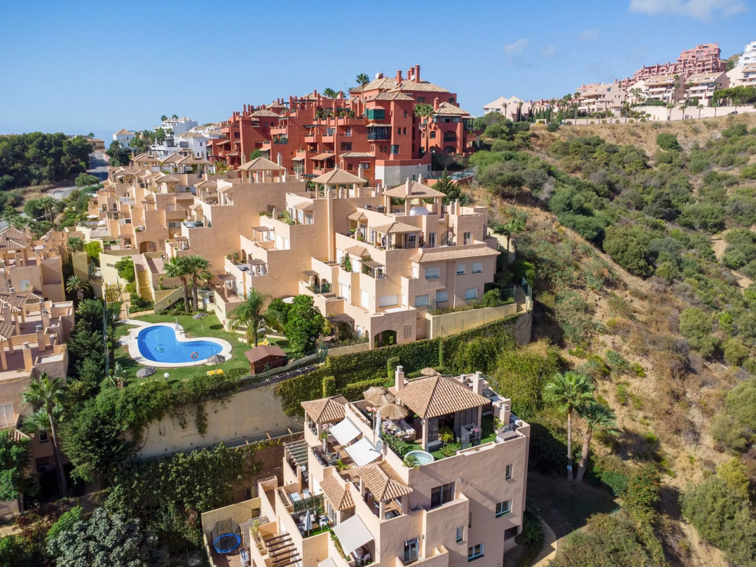 Apartment - Penthouse в продаже в Mijas, Málaga. В доме 3 спален и 3 ванных комнат. Площадь дома 121 м²