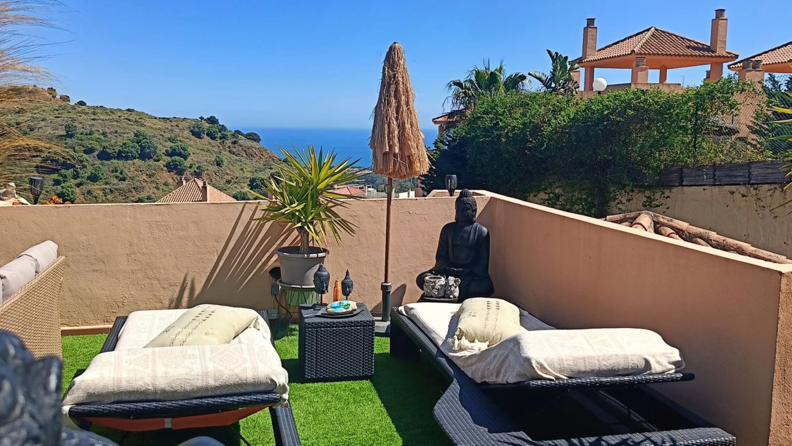 Apartment - Penthouse в продаже в Mijas, Málaga. В доме 3 спален и 3 ванных комнат. Площадь дома 121 м²