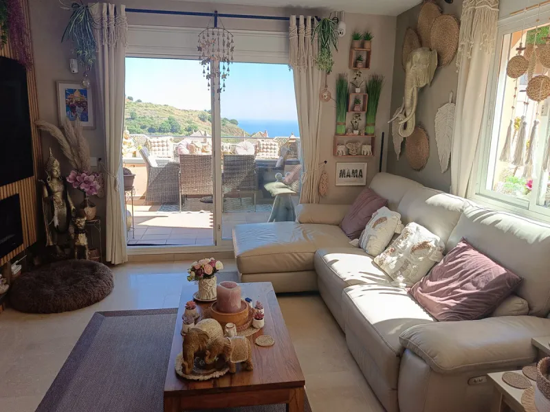 Apartment - Penthouse в продаже в Mijas, Málaga. В доме 3 спален и 3 ванных комнат. Площадь дома 121 м²