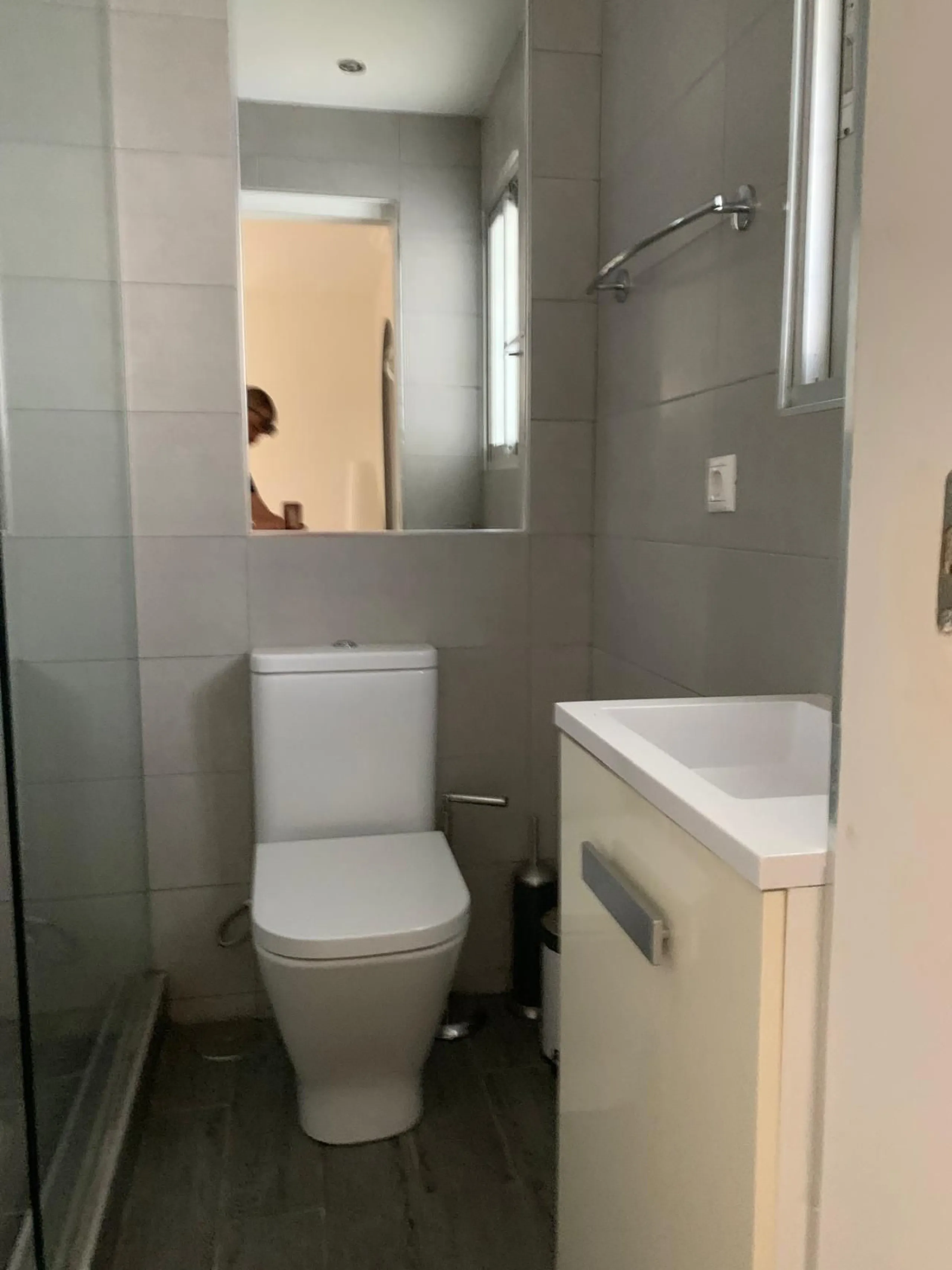 Front line: 2 bedrooms in Rocas del Mar