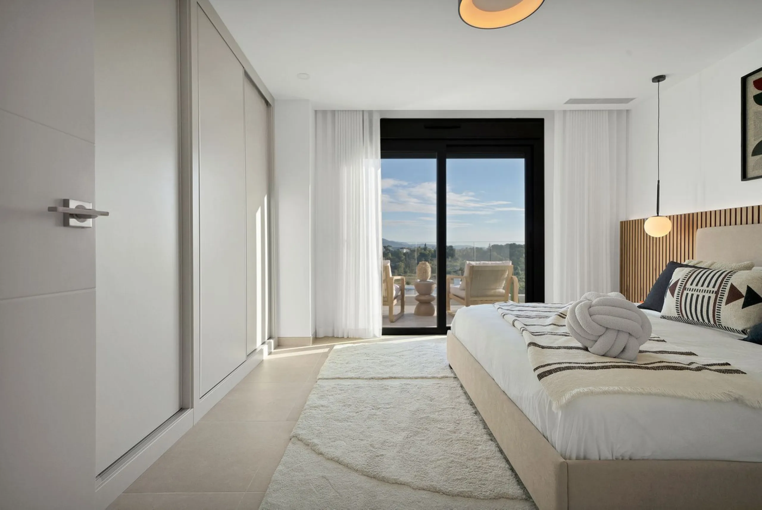 Welcome to a stunning property that celebrates the spirit of the Costa del Sol.