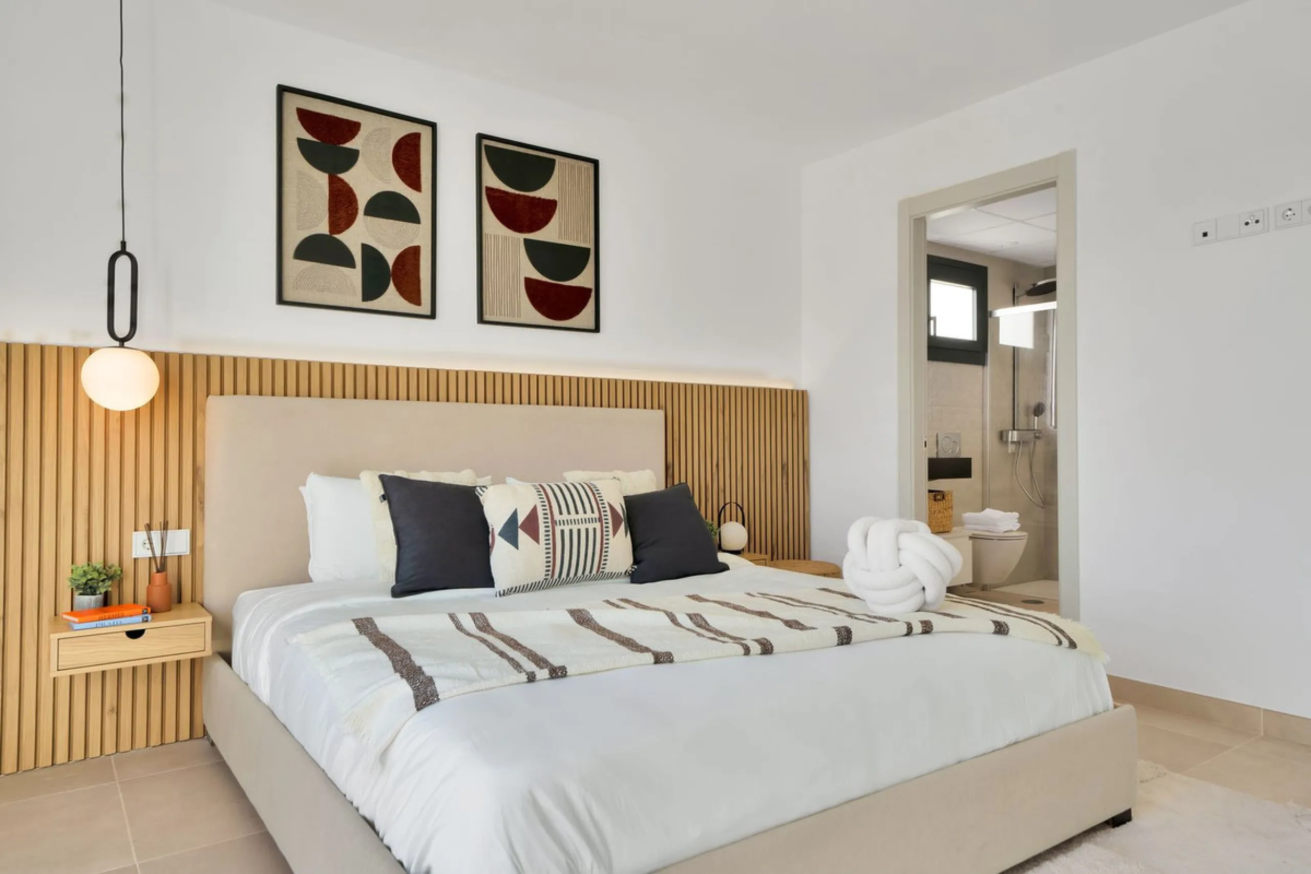 Welcome to a stunning property that celebrates the spirit of the Costa del Sol.