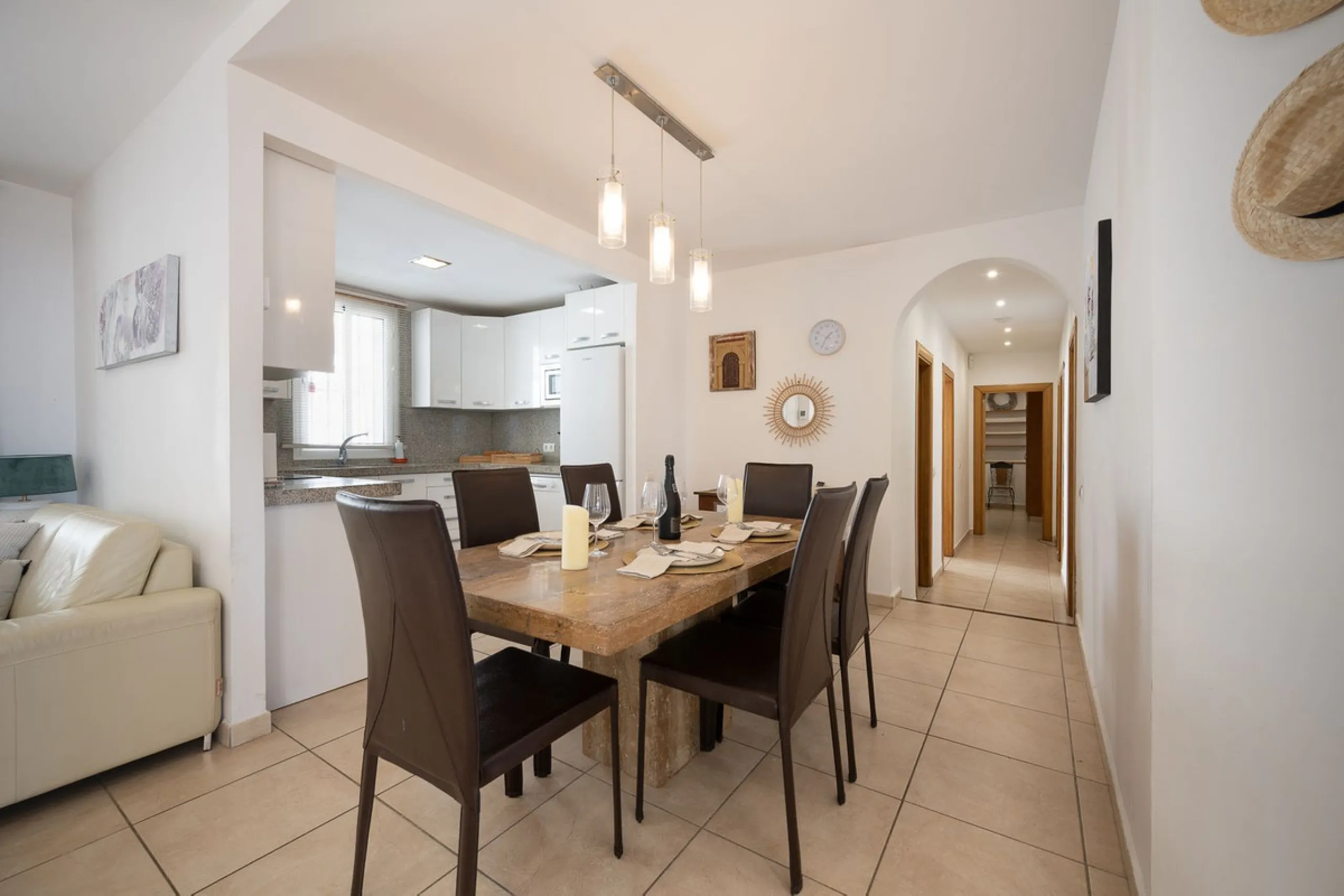 Imagine waking up metres away from the sea in a Front-line Beach apartment. This spacious 3-bedroom, 2-bathroom gem is designed for comfort and convenience, featuring a fully fitted kitchen that flows seamlessly into the open-plan living and dining area. 