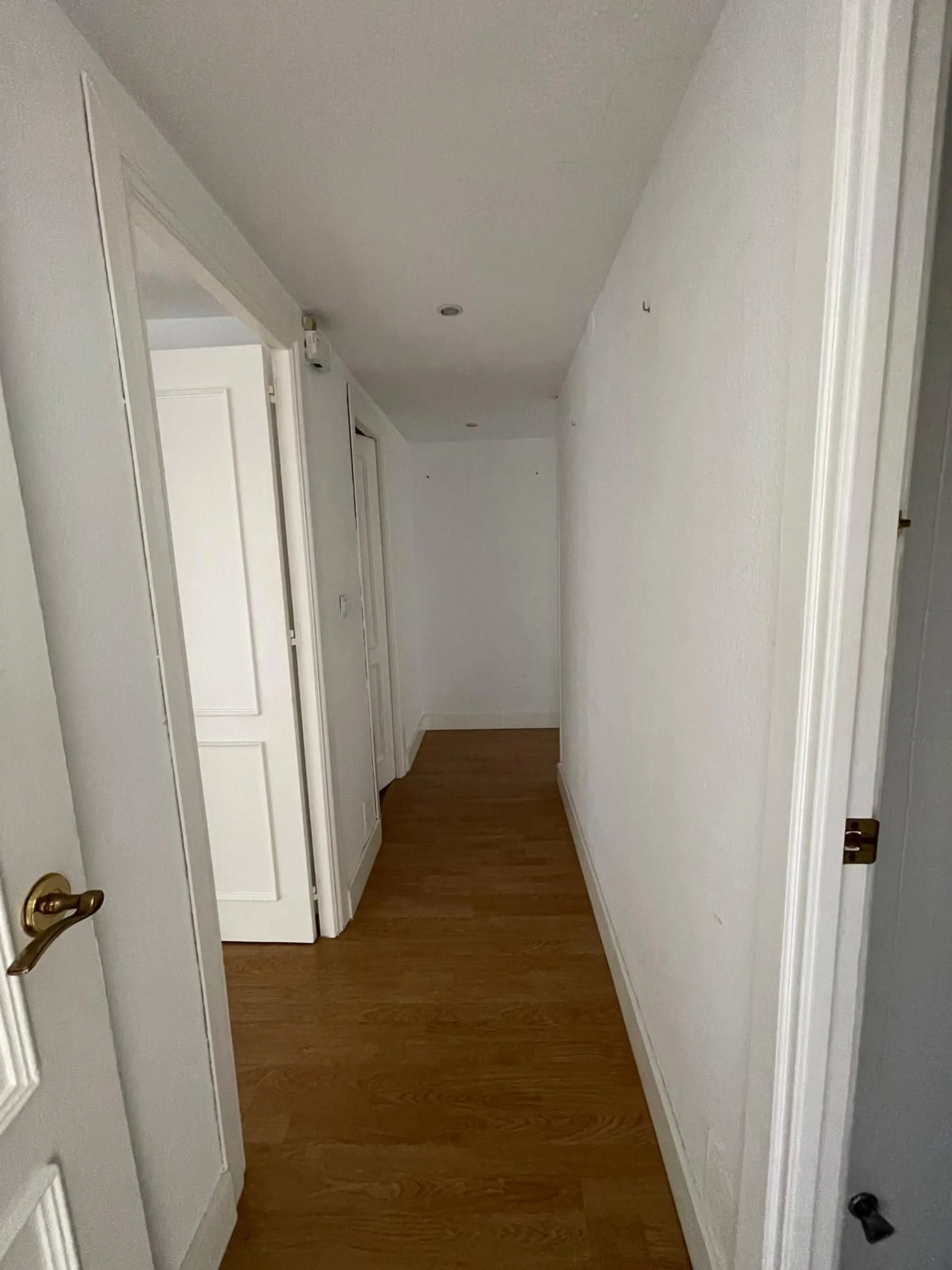Apartment - Middle Floor Apartment в продаже в Málaga, Málaga. В доме 4 спален и 3 ванных комнат. Площадь дома 162 м²