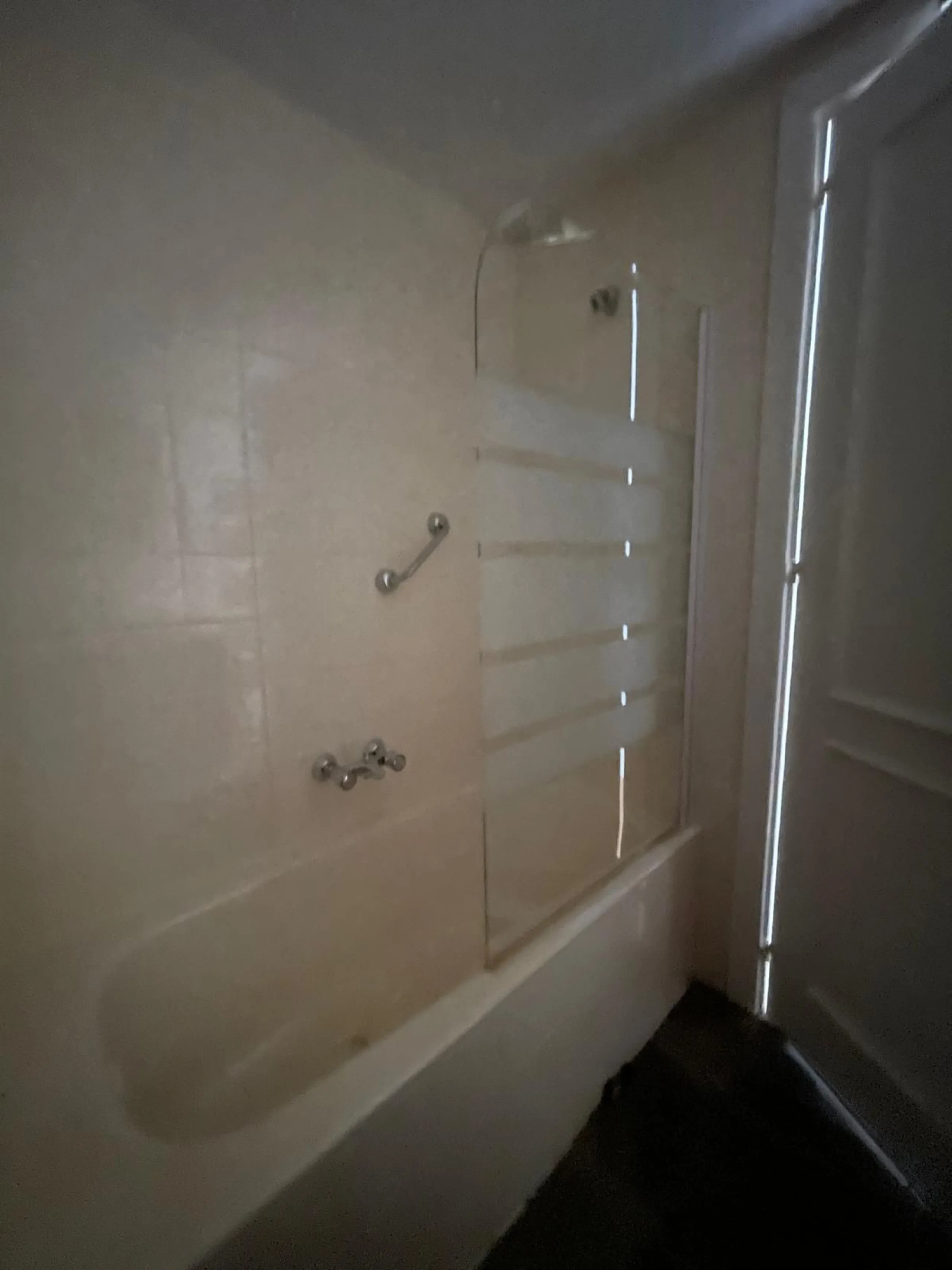 Apartment - Middle Floor Apartment в продаже в Málaga, Málaga. В доме 4 спален и 3 ванных комнат. Площадь дома 162 м²