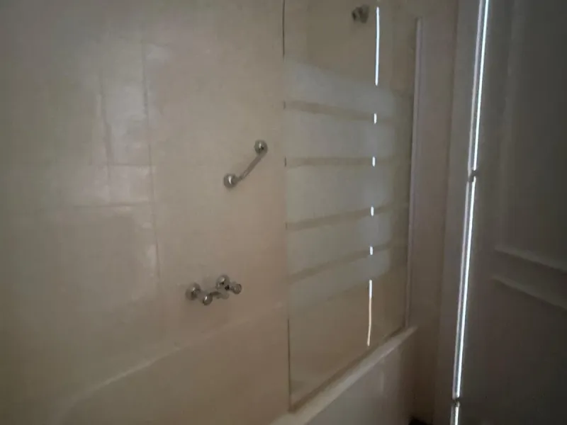 Apartment - Middle Floor Apartment в продаже в Málaga, Málaga. В доме 4 спален и 3 ванных комнат. Площадь дома 162 м²