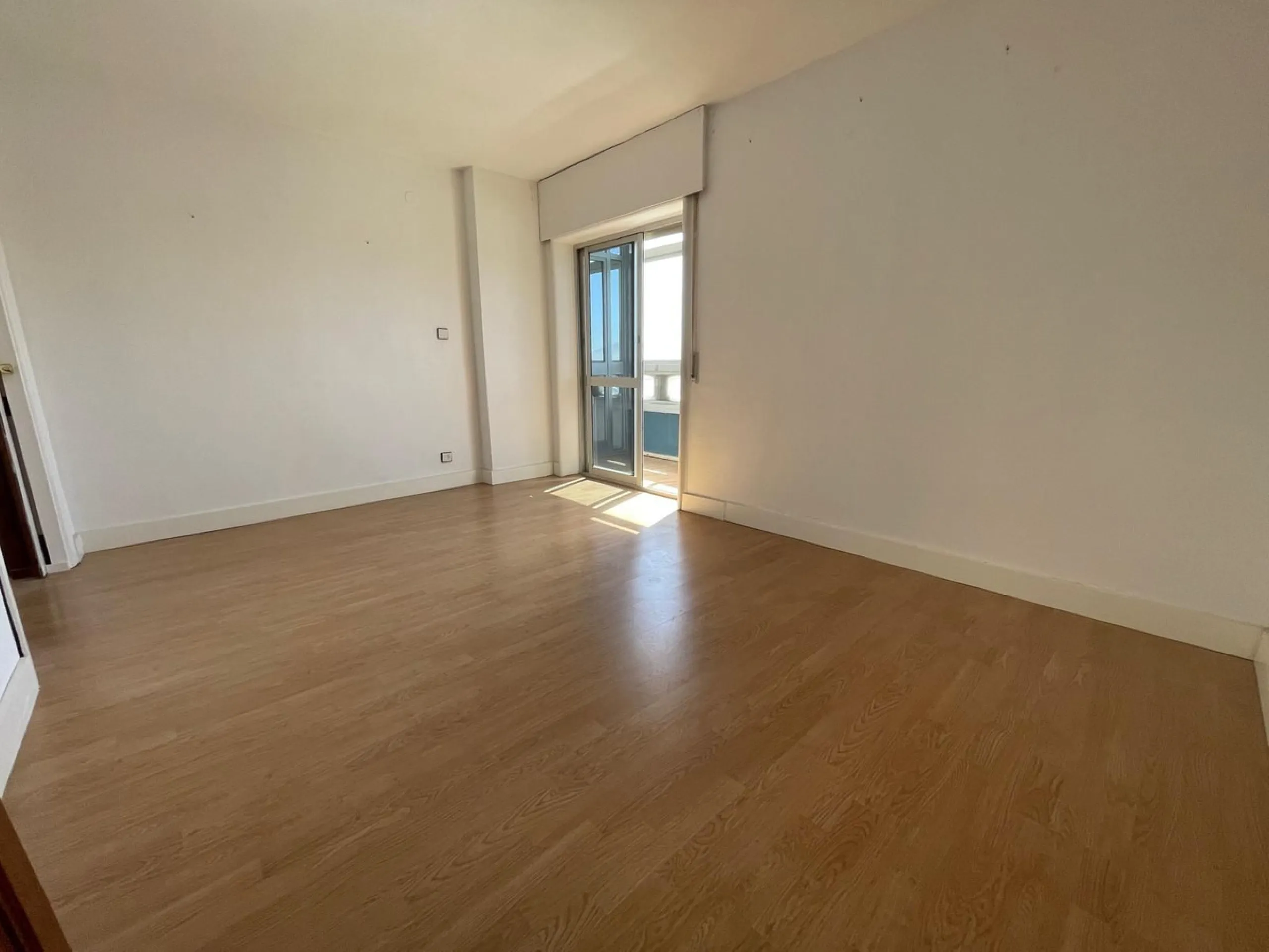 Apartment - Middle Floor Apartment в продаже в Málaga, Málaga. В доме 4 спален и 3 ванных комнат. Площадь дома 162 м²
